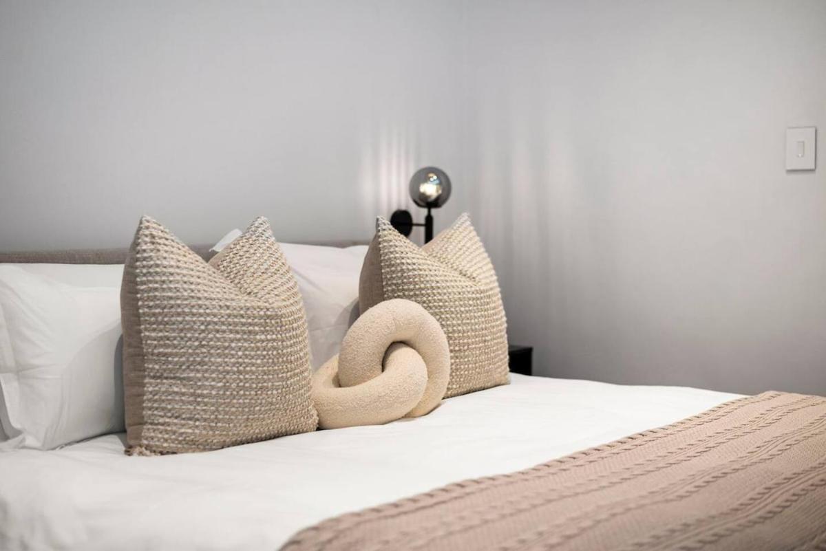 Ultra Modern 1 Bed At The Rubik Cape Town