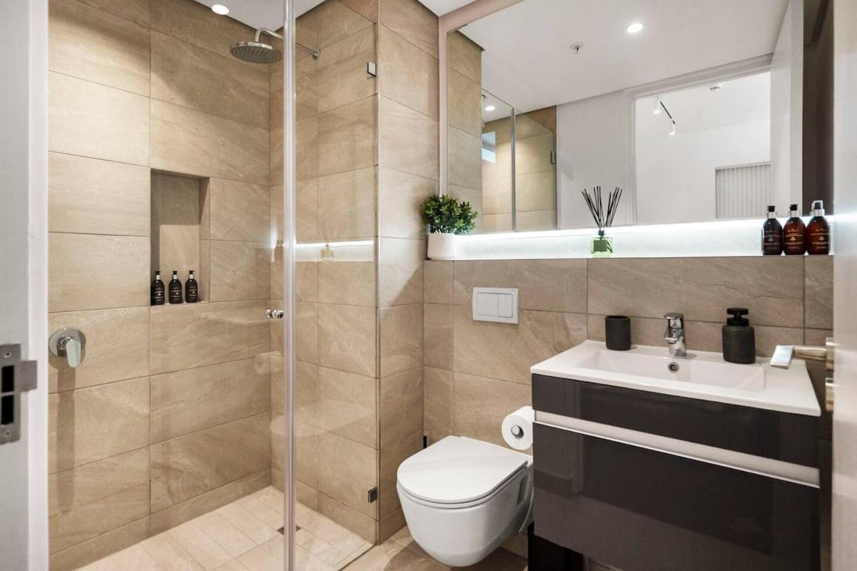 Ultra Modern 1 Bed At The Rubik Cape Town
